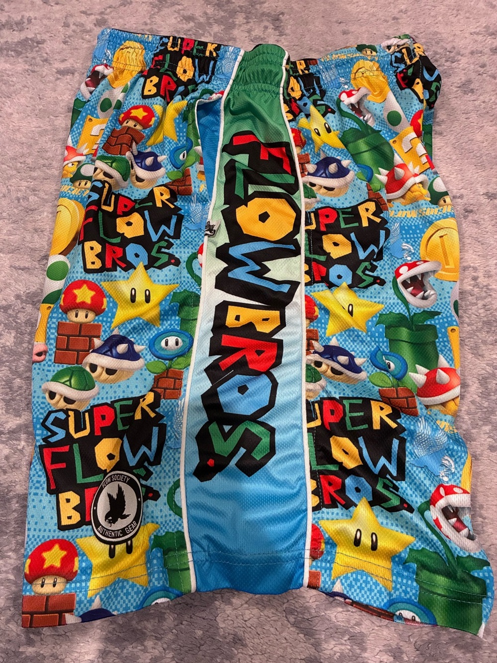 Mario Bros Flow Society Shorts sz. YXL
